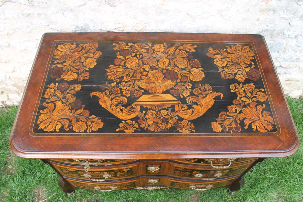 restauration-commode-mazarine-marqueterie-fleurs