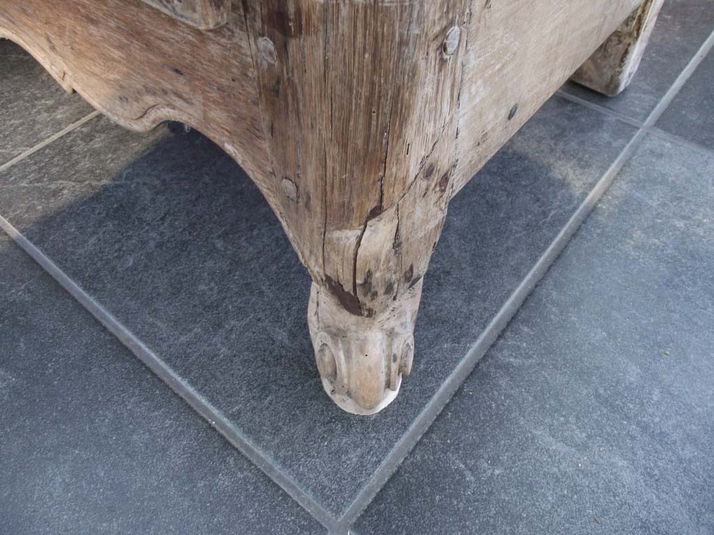 Restauration buffet en chêne XVIII ème siècle