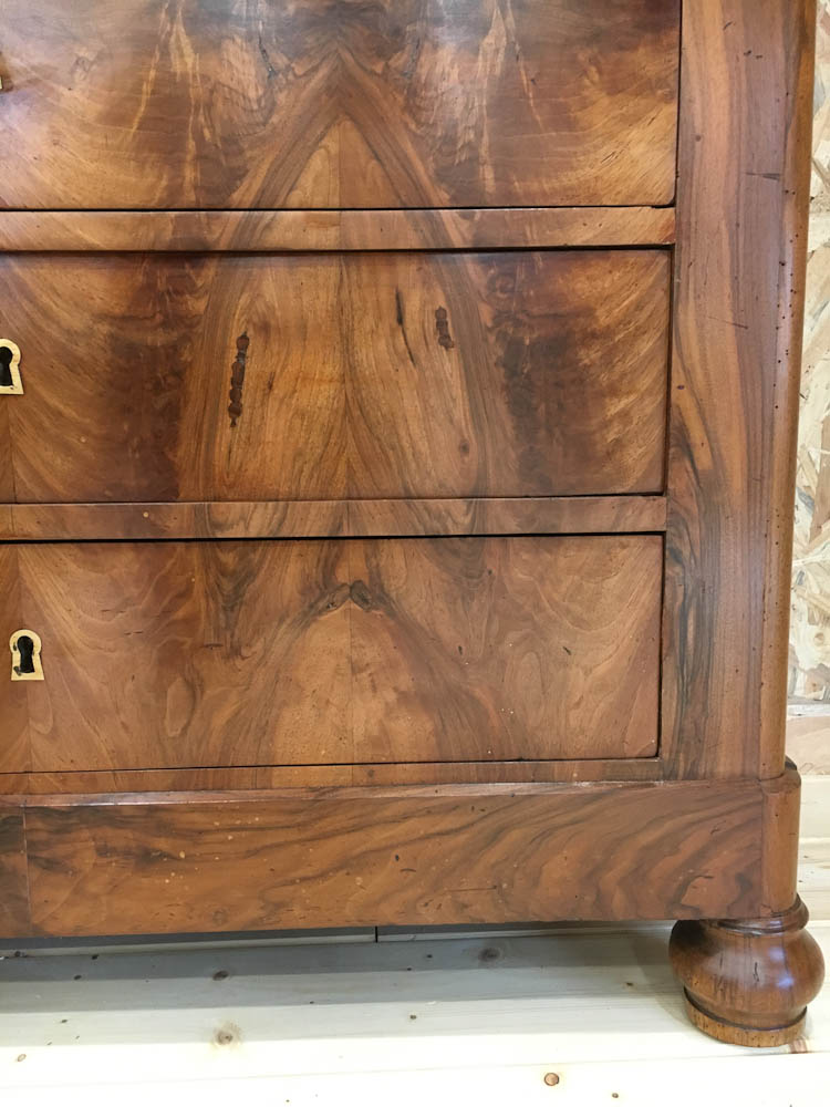 restauration secretaire ronce noyer maine et loire