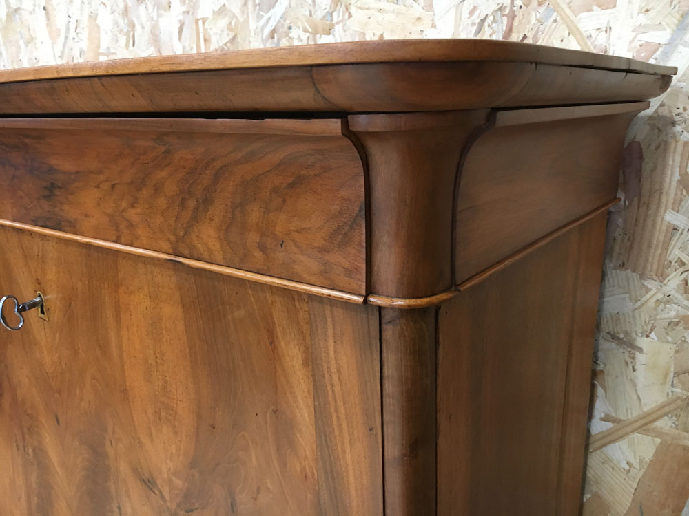 restauration secretaire ronce noyer maine et loire