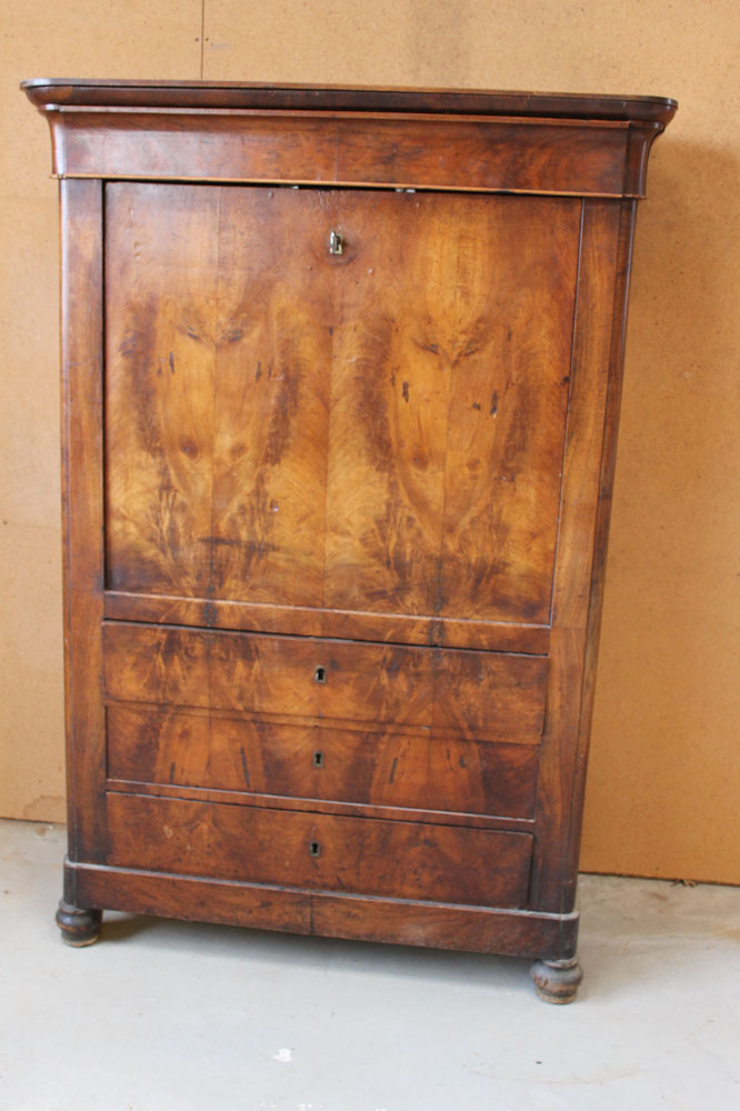 restauration secretaire ronce noyer maine et loire